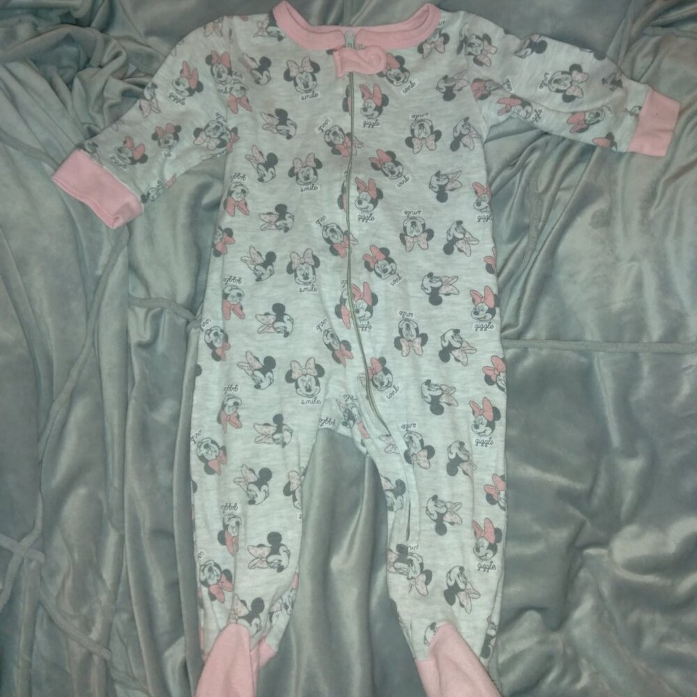 Minnie mouse sleeper 9 month.                    B23